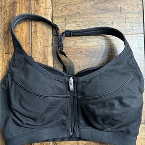 Black VSX sports bra